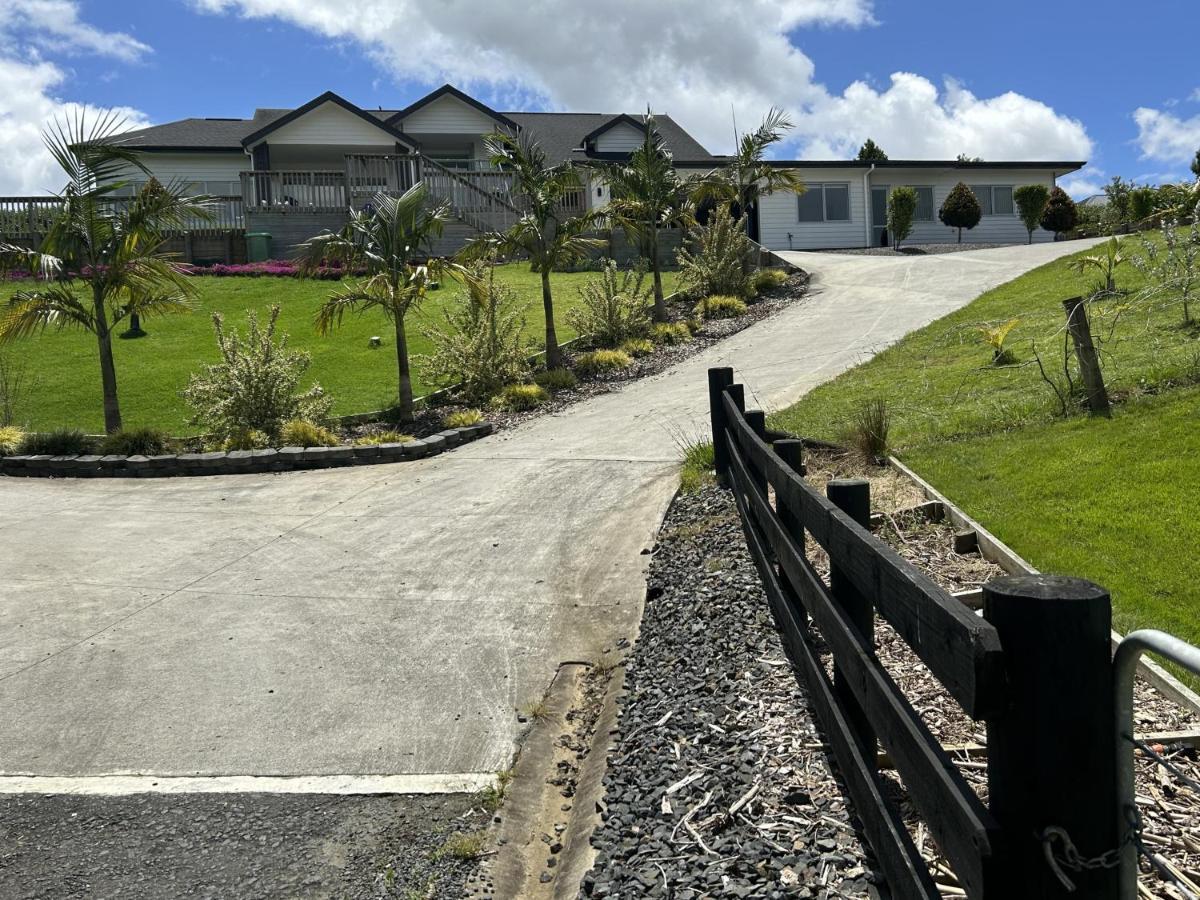 Ferienwohnung Cross Roads Pokeno Exterior foto